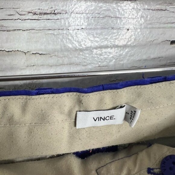 Vince Shorts Womens 2 Blue Bermuda Flat Front  Stretch Beach Costal Nautical - Picture 4 of 8